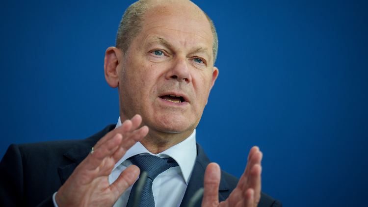 Bundeskanzler Scholz ließ sich vom ukrainischen Präsidenten Selenskyj auf den neusten Stand der Verhandlung mit Russland bringen. 