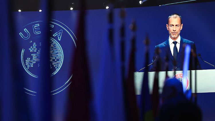UEFA-Präsident Čeferin will weitere Sanktionen gegen den russischen Verband nicht ausschließen. 