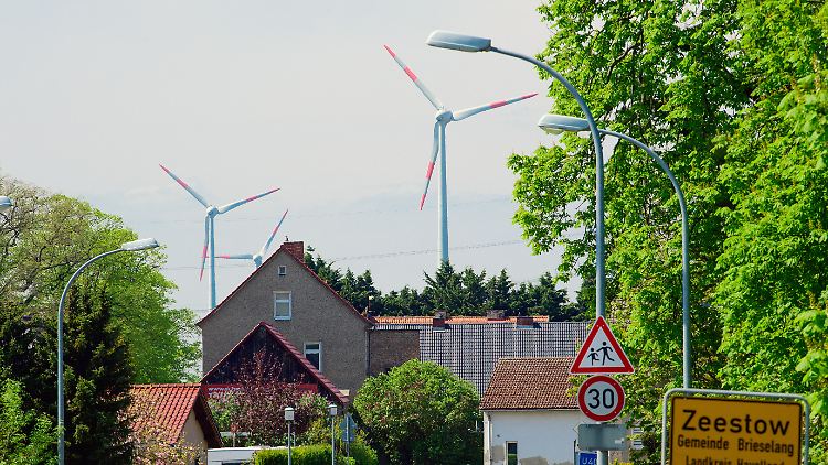Windkraft? Ja. Aber bitte nicht vor der Haustür.