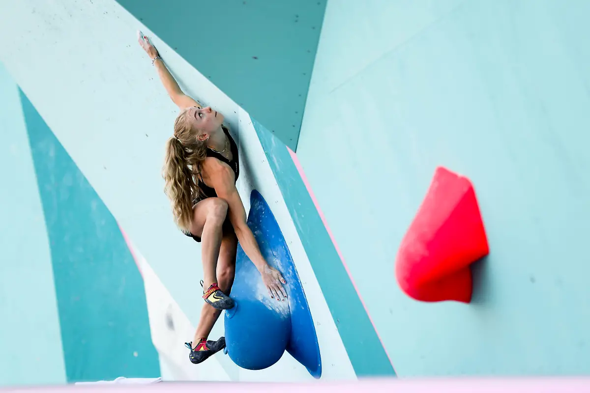 a3cac26e96f3a74c8359b6fcdc172c96