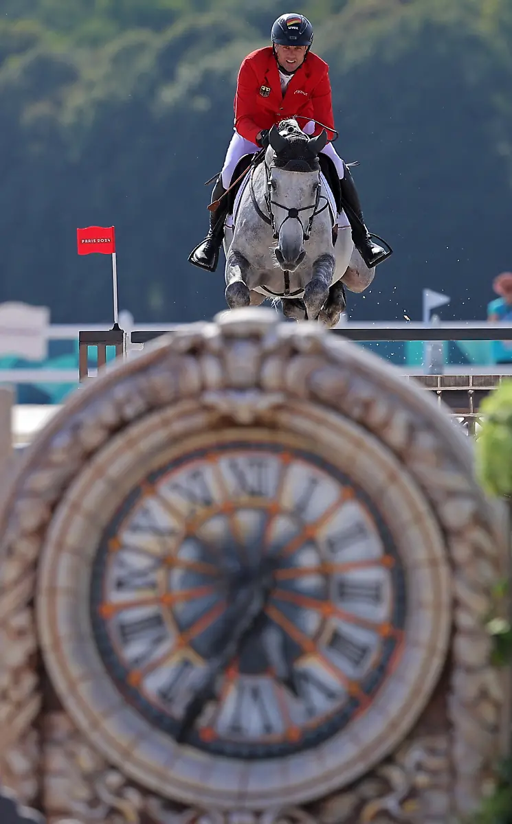 7f5550f6d9ef72ea85a231d421d1db3d