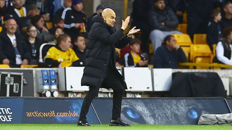 Pep Guardiola freut sich auf seinen neuen Superstar.