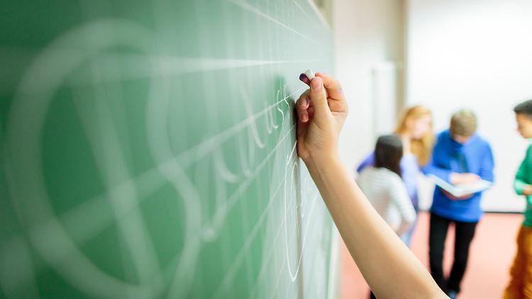 Oft sind es Vorurteile und persönliche Zuschreibungen aus der Schulzeit, die das Selbstbild auch später noch beeinflussen.