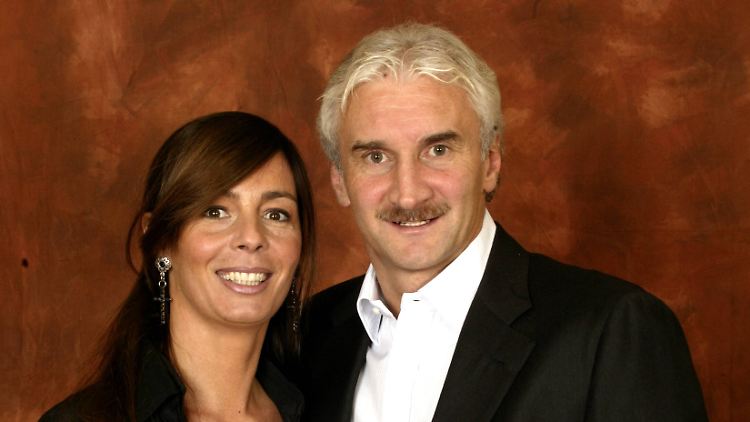 So manche Entscheidung trägt Rudi Völler nicht allein. Seine Frau Sabrina ist beteiligt, als er DFB-Coach wird.
