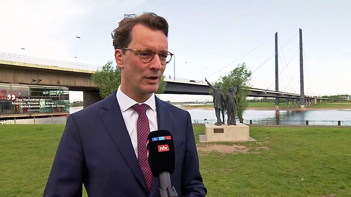 wüst.jpg