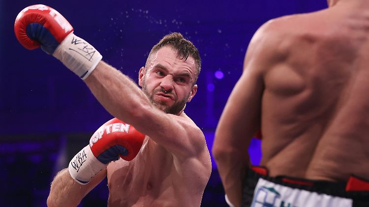 Dominic Bösel geht "All-In".