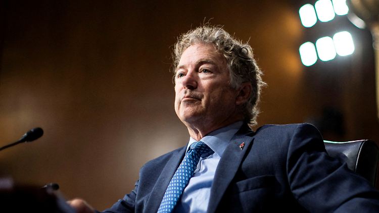 Renitent: Rand Paul.