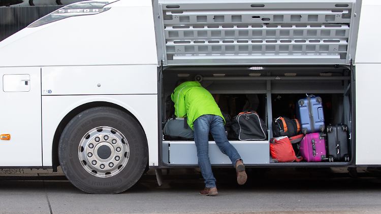 Die private Busbranche warnt vor negativen Effekten des 9-Euro-Tickets.