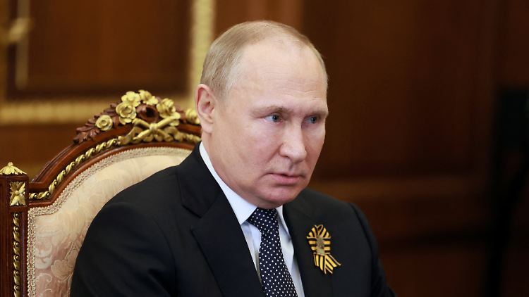 Der russische Präsident soll persönlich kleine Einheiten dirigieren.
