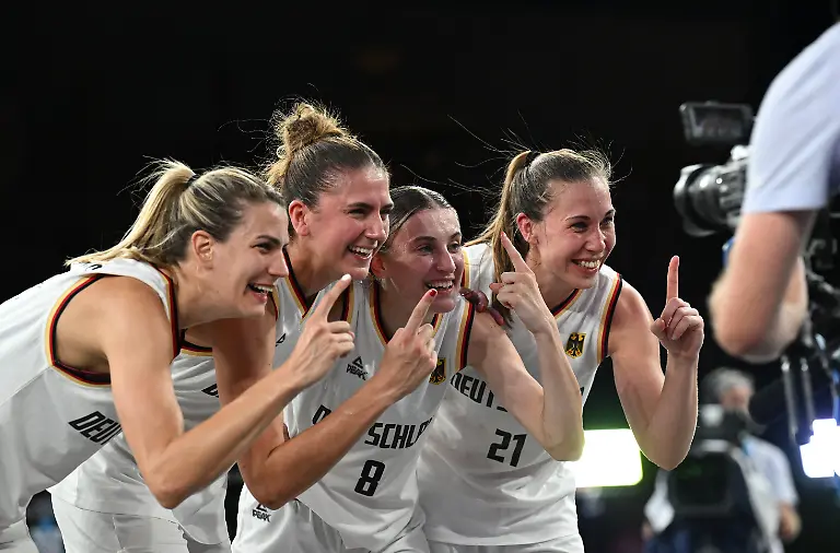 17021c36705cadf537aab3833d7e6daa