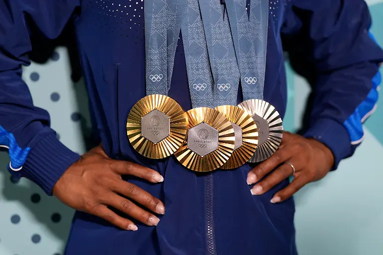 b53b20aca8552a8d332e8b9db0698b81