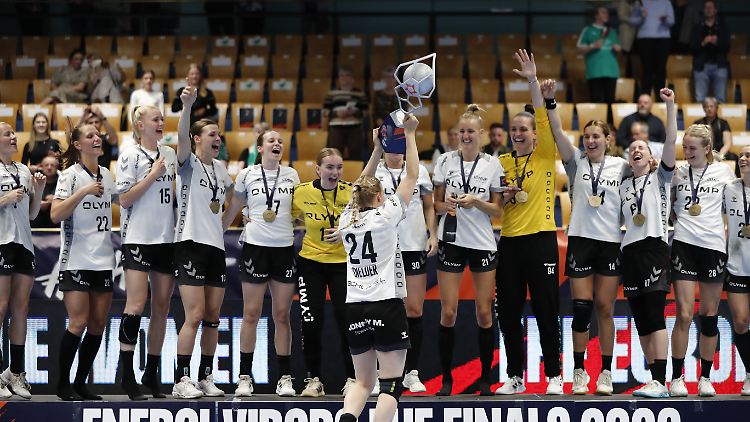 Nach 30 Jahren jubelt wieder eine deutsche Frauen-Handballmannschaft über einen internationalen Vereinstitel.