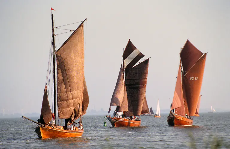 102-Zeesenboote-202-Georg-Jung-Kopie