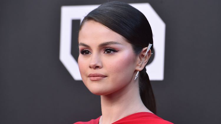 Es dürfte so einige geben, die gern ihr Freund wären: Selena Gomez.