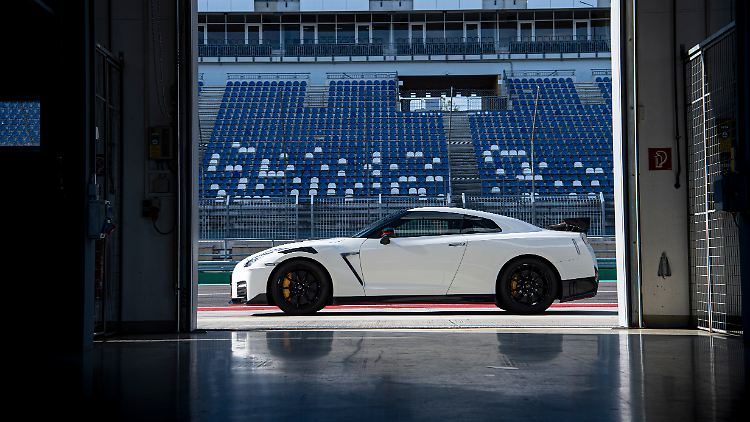 Mit dem Aus für den GT-R vollendet Nissan Europa eine modellpolitische Neuausrichtung.