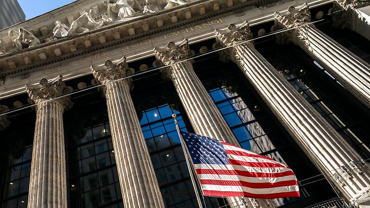 Nach stark schwankendem Handel schloss die Wall Street im Plus.