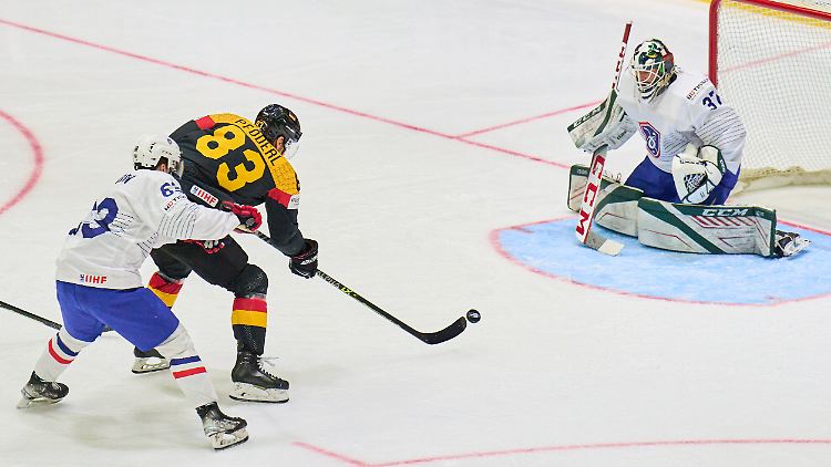 Leo Pföderl erzielte den Siegtreffer gegen Frankreich.