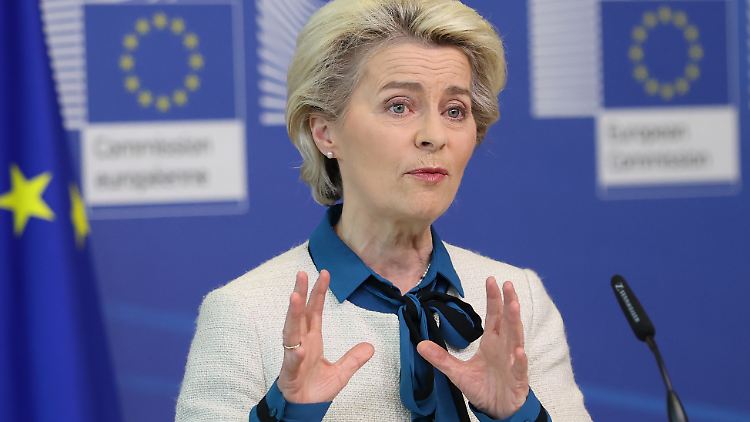 EU-Kommissionspräsidentin Ursula von der Leyen stellt die Europäer auf mehr Energiesparen ein.