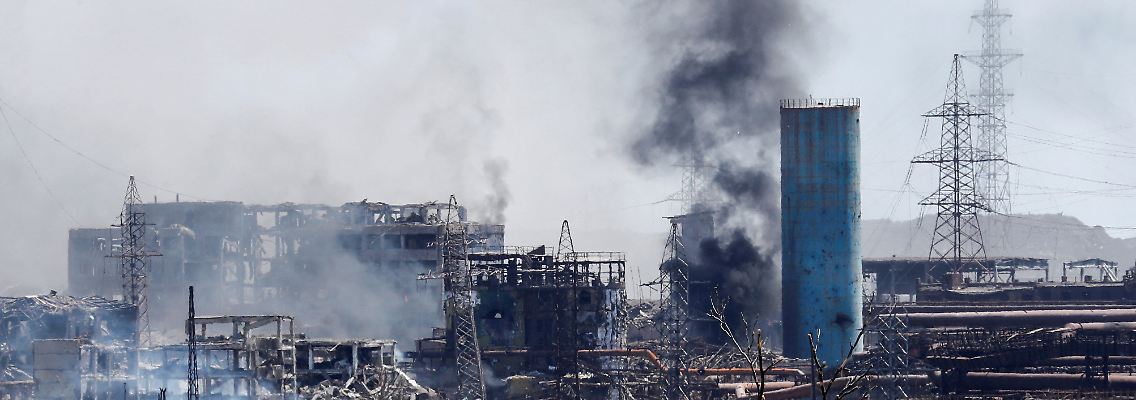 2022-05-11T170354Z_1771211148_RC205U9RKHAP_RTRMADP_3_UKRAINE-CRISIS-AZOVSTAL.JPG