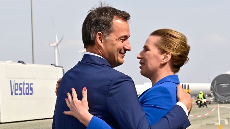 Sie planen nur Energieinseln: Dänemarks Regierungschefin Frederiksen und ihr belgischer Amtskollege De Croo.