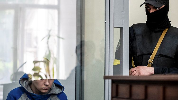 Zu Beginn des Prozesses hatte Schischimarin die Tat bereits gestanden.