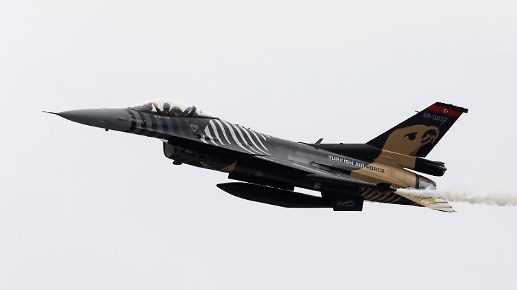 Dass türkische Bomber den griechischen Luftraum verletzten, passierte zuletzt fast täglich.