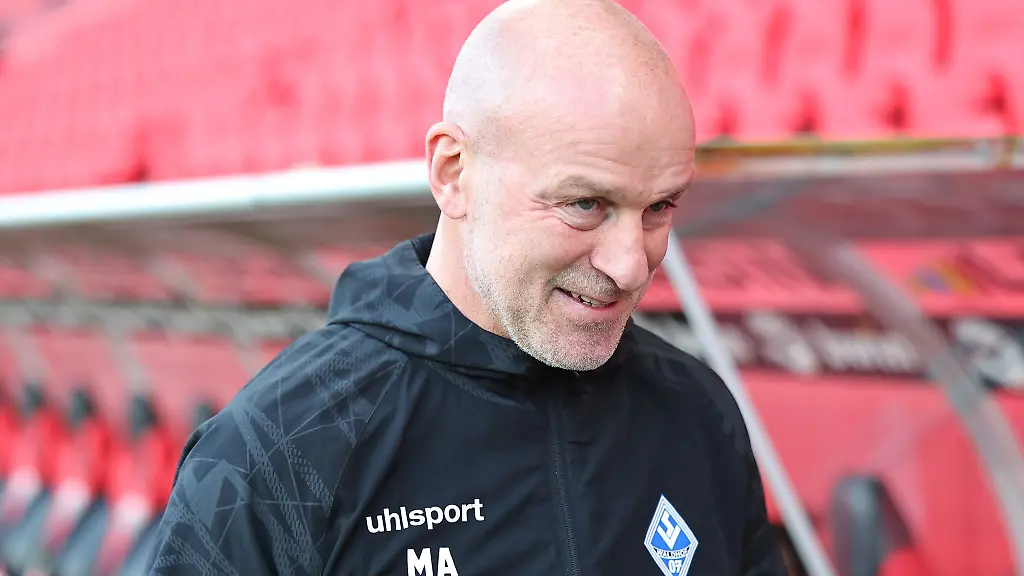 SVW-Coach-Antwerpen-legt-mit-den-Mannheimern-in-Ingolstadt-los