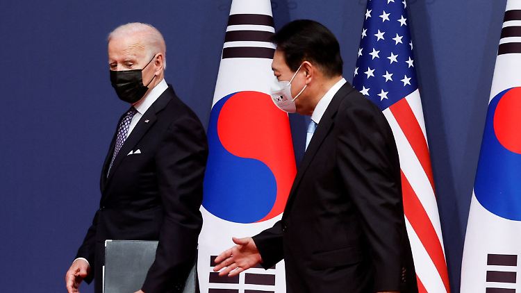 US-Präsident Biden sicherte seinem südkoreanischen Pendant Yoon militärische Unterstützung zu.