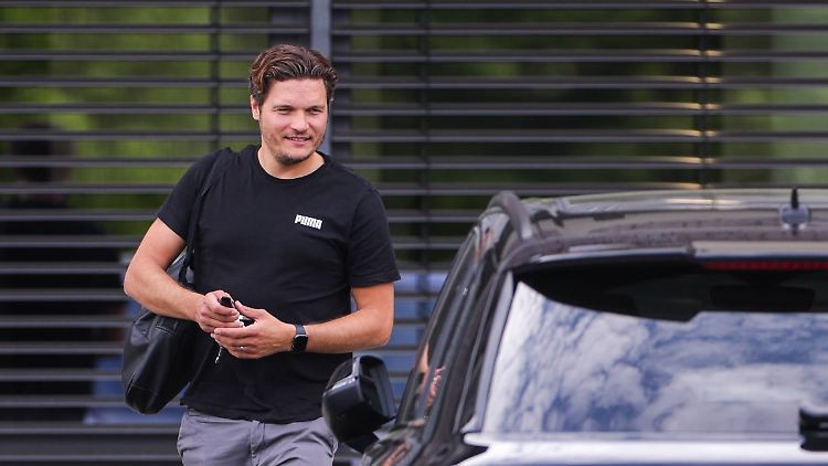 Edin Terzic bleibt beim BVB, nur in neuer Funktion. 