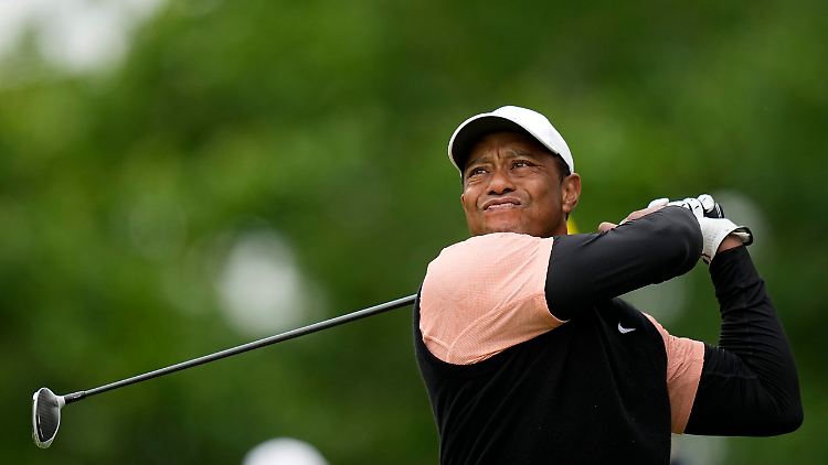 Das hat es noch nie gegeben: Golf-Superstar Tiger Woods wirft das Handtuch.