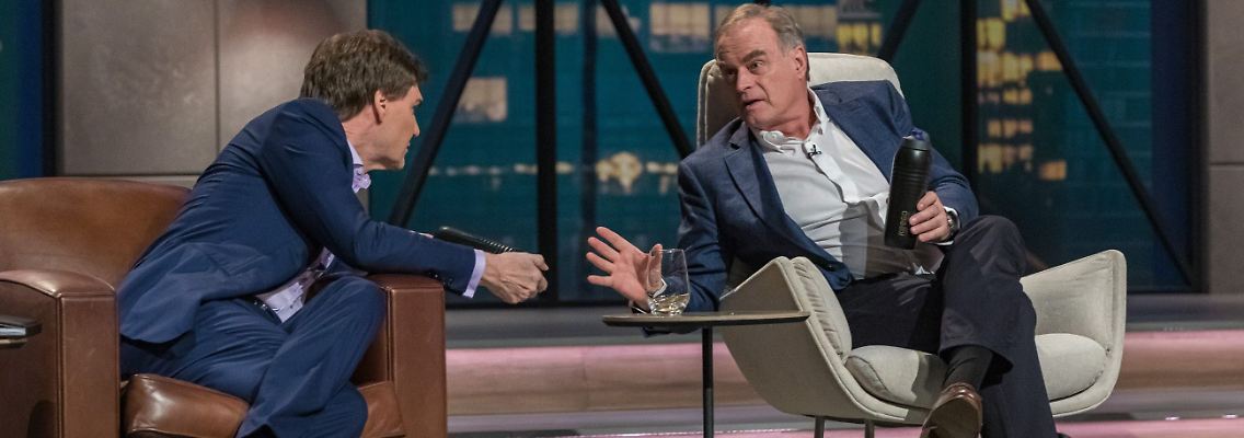 Carsten Maschmeyer und Georg Kofler stecken die Köpfe zusammen - Quelle RTL Bernd -Michael Maurer.jpg
