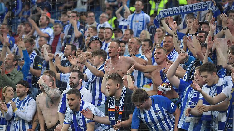 Hertha-Fans beim Relegationsspiel gegen den HSV.
