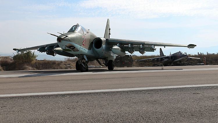 Die Ukraine hat den Abschuss eines russischen Kampfjets vom Typ Su-25 gemeldet.