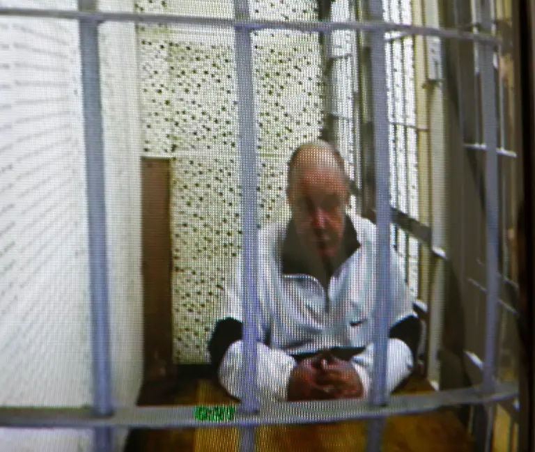 2008-02-18T120000Z-1946465393-GM1DXHGWEVAA-RTRMADP-3-RUSSIA