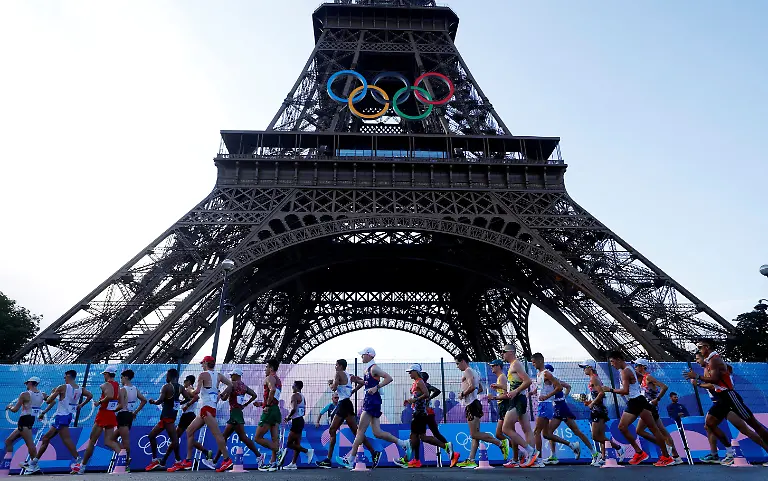 2024-08-01T074705Z-1885294501-UP1EK810J8T0Z-RTRMADP-3-OLYMPICS-2024-ATHLETICS