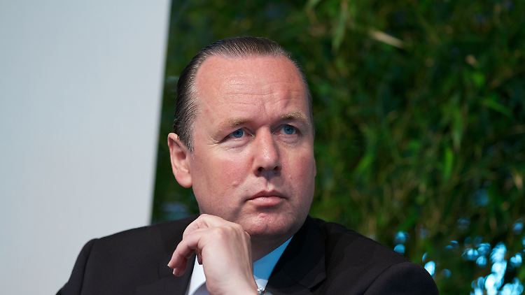 Frank Stührenberg sieht China bei der Infrastruktur für Elektromobilität als führend an.