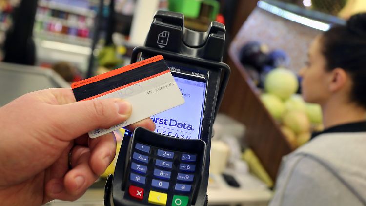Geräte vom Typ H5000 von Verifone machen nach Angaben des Bundesverbands deutscher Banken nur einen geringen Anteil an den eingesetzten Modellen aus.