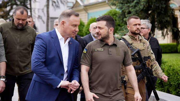Andrzej Duda am vergangenen Sonntag mit Wolodymyr Selenskyj in Kiew.