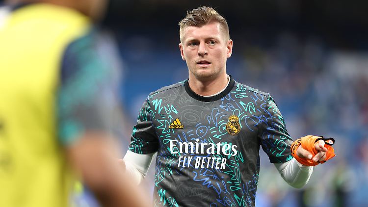 Von Uli Hoeneß kritisiert, aber auf den Spuren von Ronaldo unterwegs: Toni Kroos.