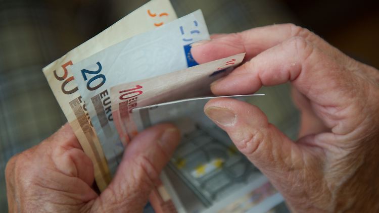 Das Rentenniveau in Deutschland liegt bei gut 49 Prozent.