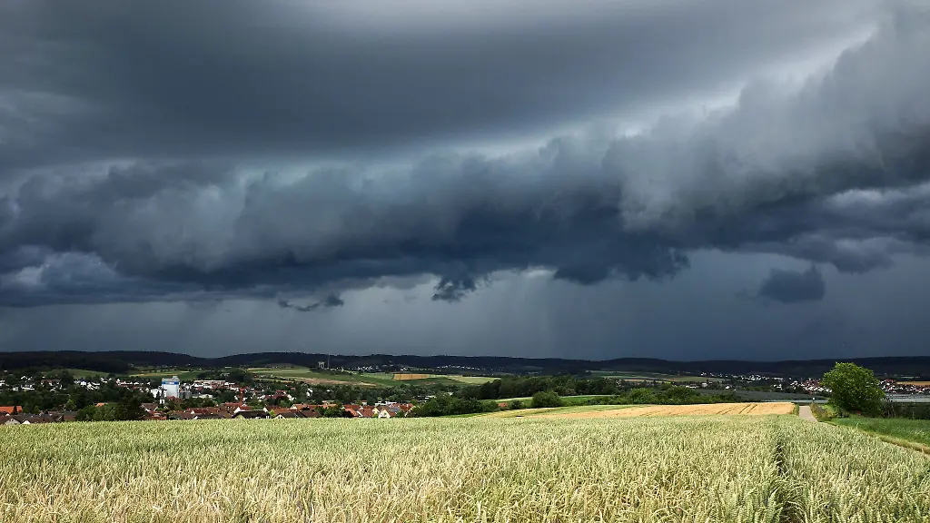 Vor-allem-in-Suedbaden-gab-es-am-Nachmittag-schwere-Gewitter