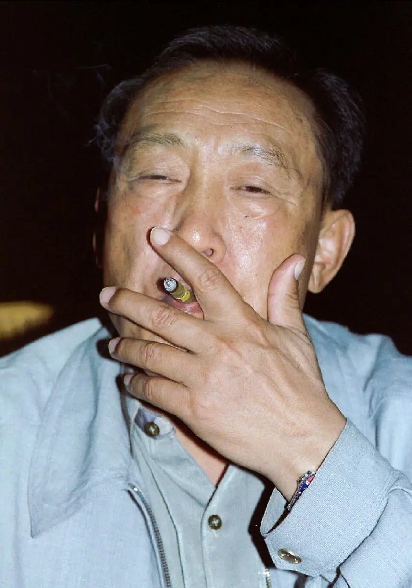 1995-11-23T120000Z-1038569780-PBEAHUNEZCW-RTRMADP-3-KHUN-SA