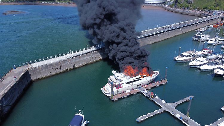 Die Yacht war 26 Meter lang.