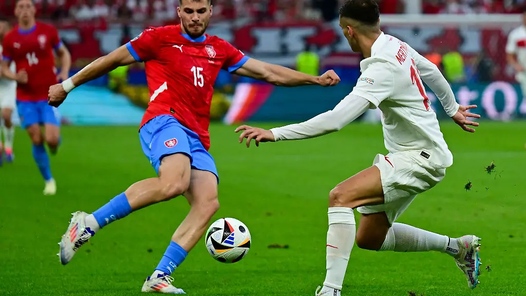 David-Jurasek-faellt-mit-einem-Arbruch-aus