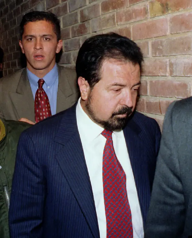 1995-06-12T120000Z-151946419-PBEAHUNBVFL-RTRMADP-3-RODRIGUEZ