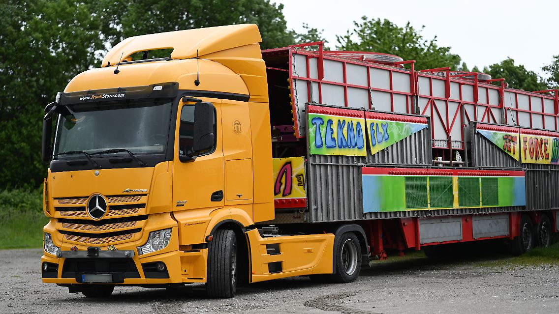 Das Fahrgeschäft wurde kurz nach dem Unfall abgebaut.