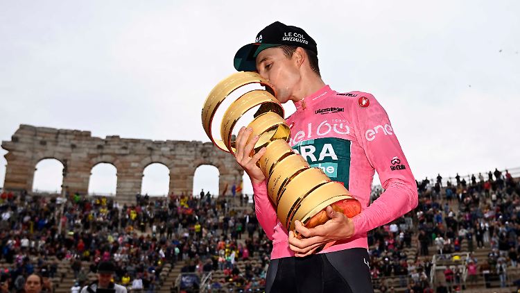 Hindley gewinnt als erster Australier den Giro.