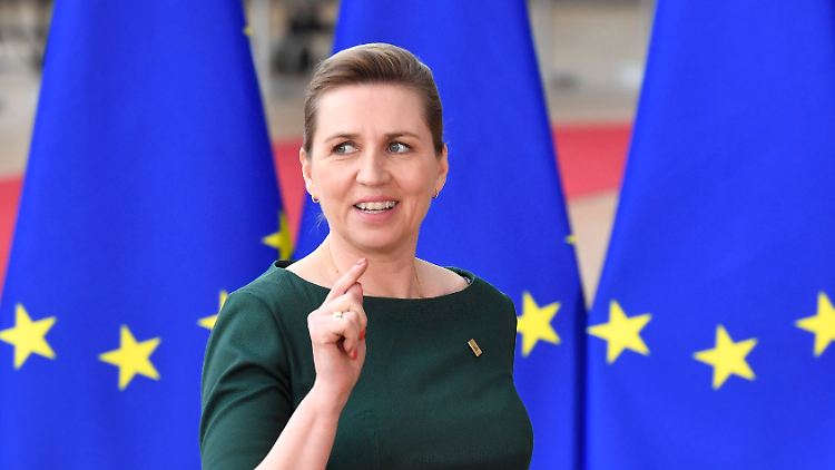 Dänemarks Regierungschefin Mette Frederiksen hofft, dass ihre Landsleute bei einer Abstimmung am Mittwoch ihre Skepsis gegenüber der Zusammenarbeit mit der EU überwinden.