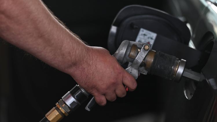 Tanken soll zeitweise wieder günstiger werden.