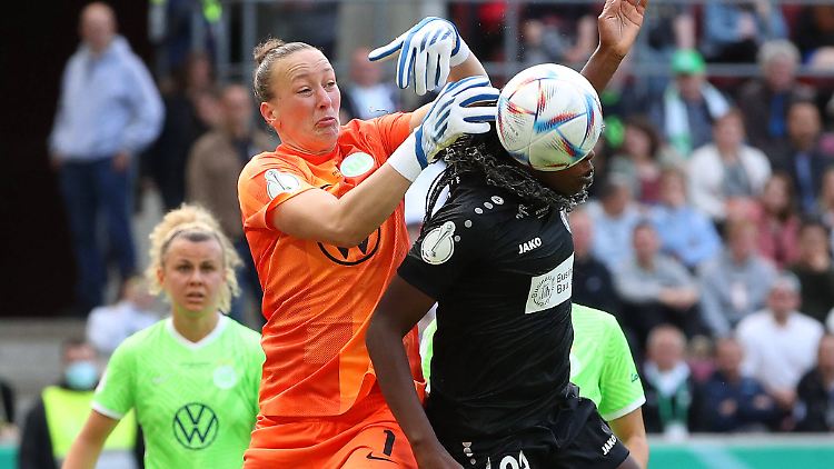 Das letzte Spiel mit Wolfsburg hat Schult nicht den Posten als DFB-Nummer-eins gebracht.